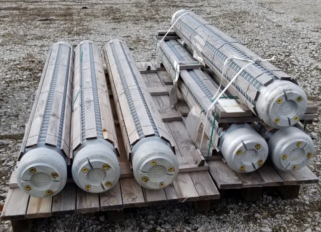 Lot of 11 TIFFIN Station Post Insulators